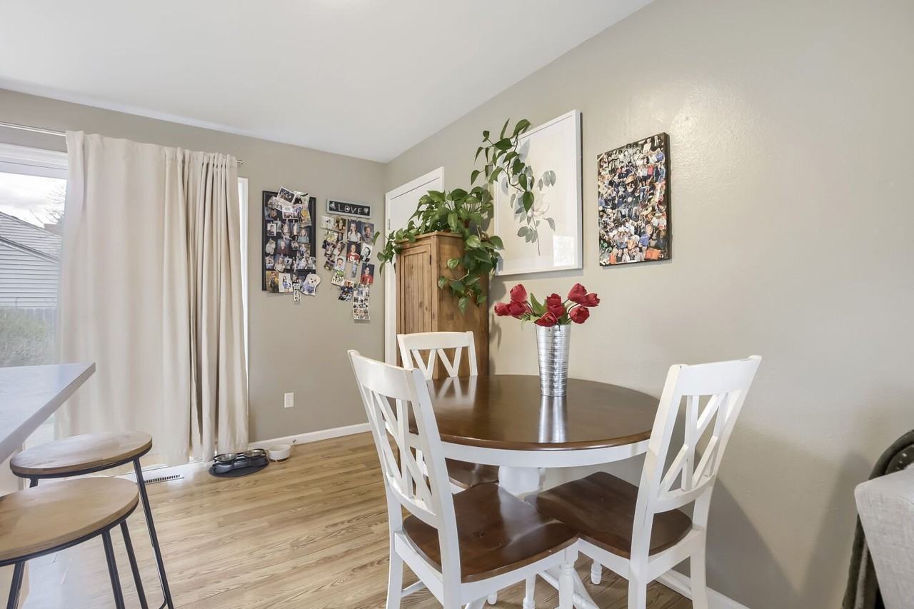 2824 Worthington Ave - Photo 4 of 17