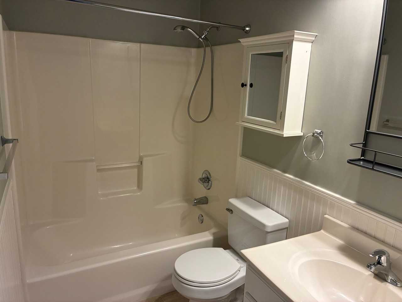 2 Guilford Green Ct - Photo 3 of 3