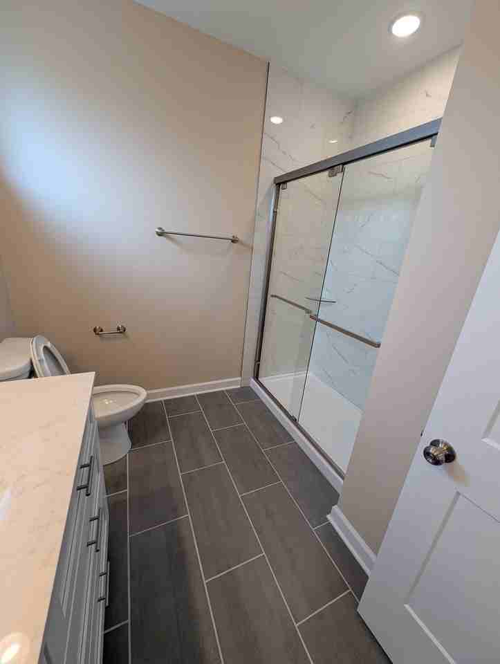 1534 E 66th Pl #1W - Photo 5 of 9