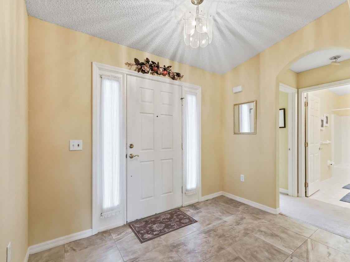 32937 Enchanted Oaks Ln - Photo 6 of 19