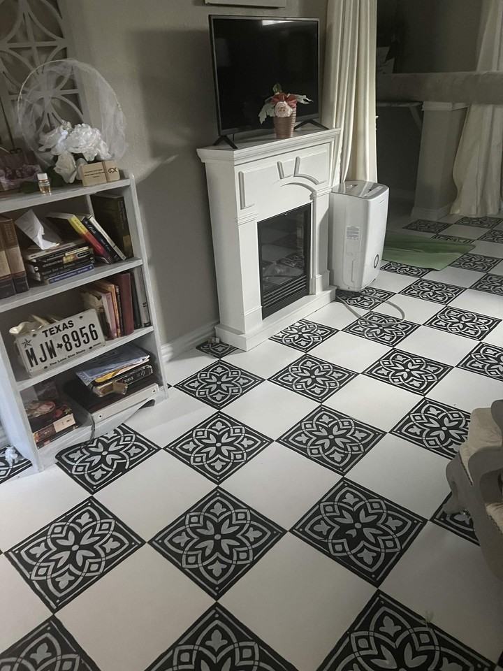 5726 Lincoln Ave - Photo 7 of 12