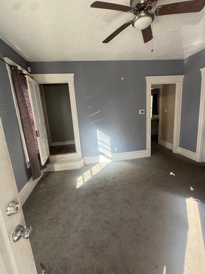 360 Turner St - Photo 7 of 17