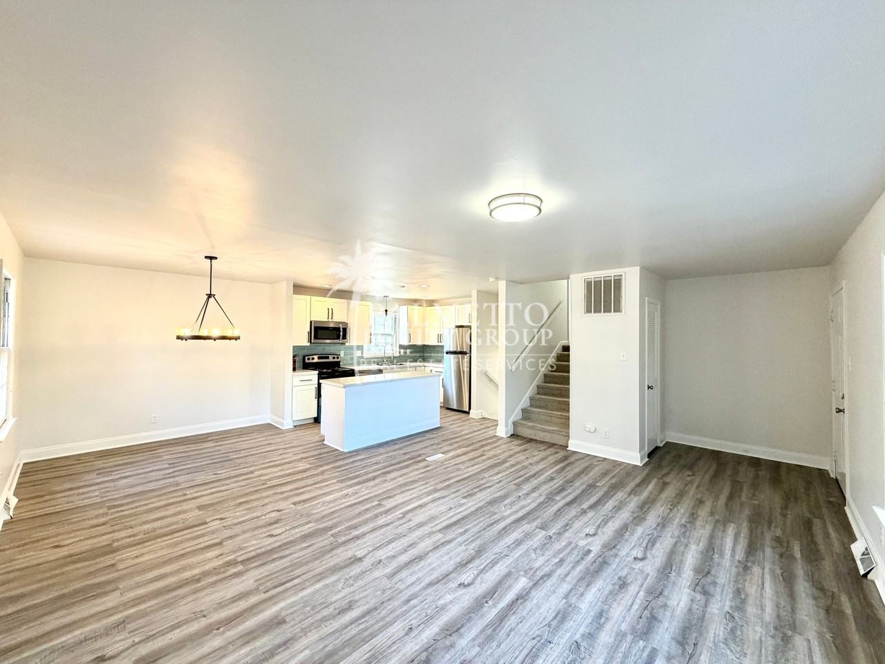 2210 Waynick St - Photo 3 of 18