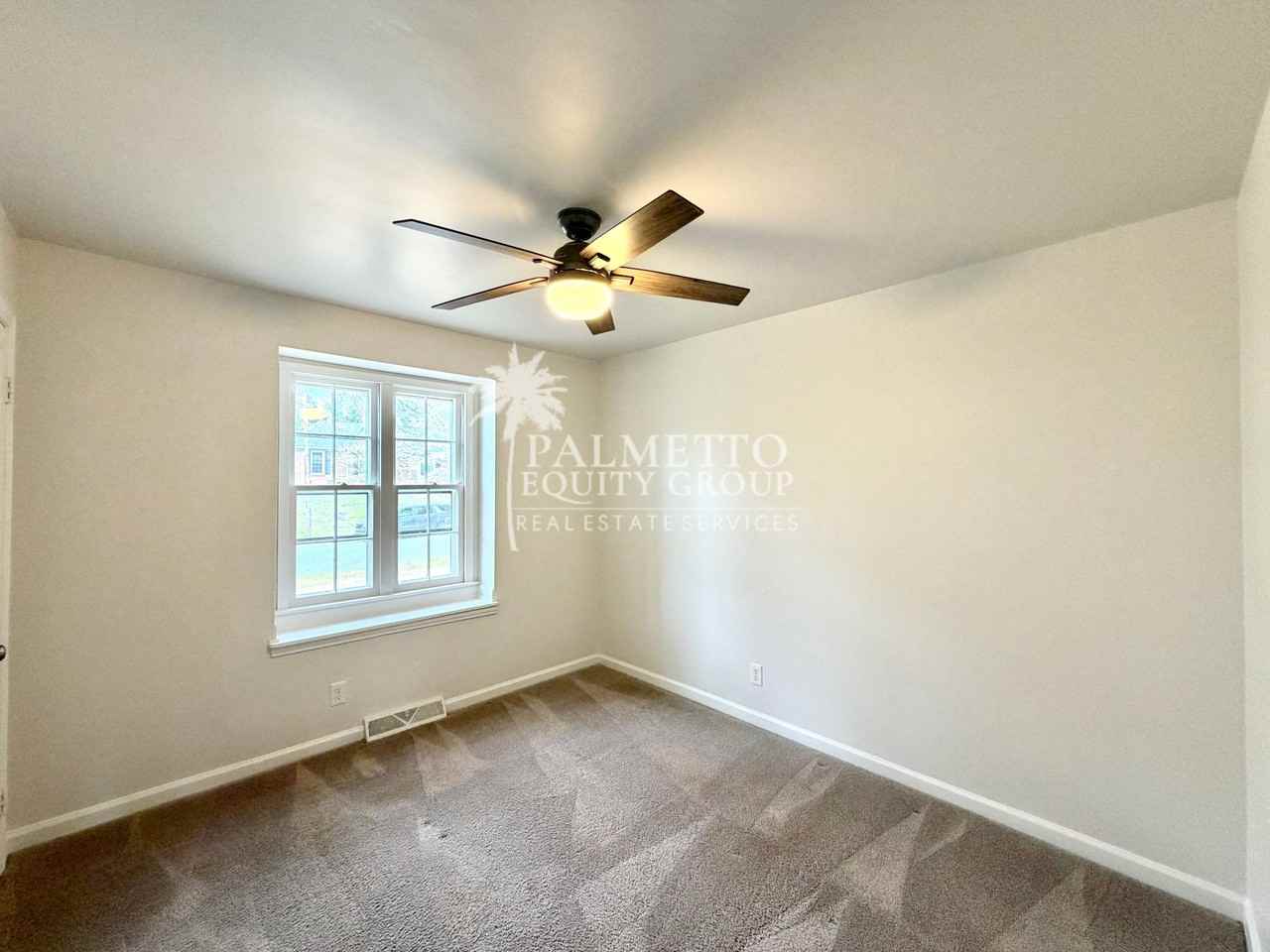 2210 Waynick St - Photo 7 of 18