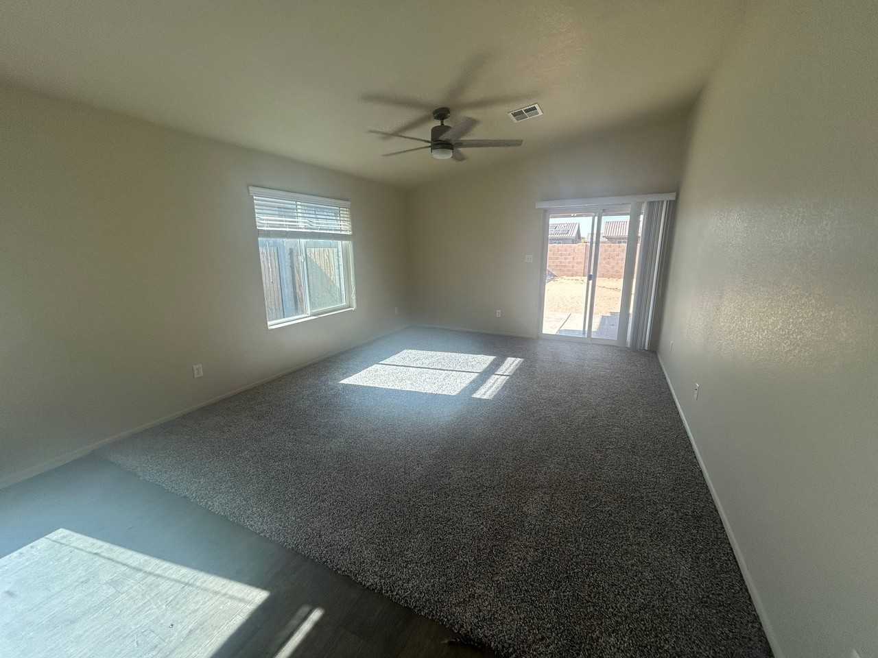 7826 E 44th Pl - Photo 3 of 11