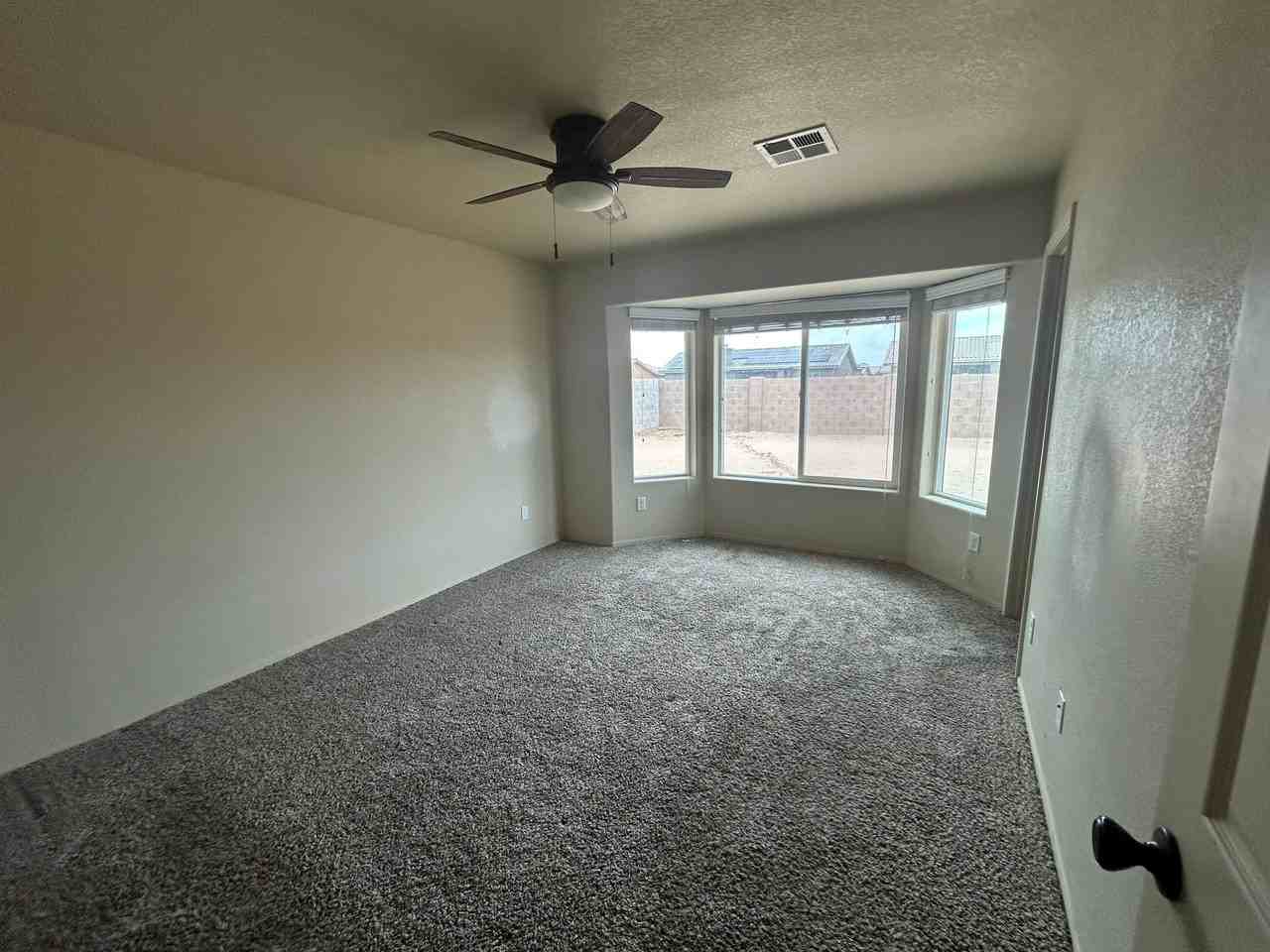 7826 E 44th Pl - Photo 5 of 11