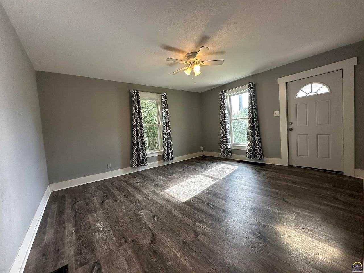 3839 Sw Sena Dr - Photo 4 of 17