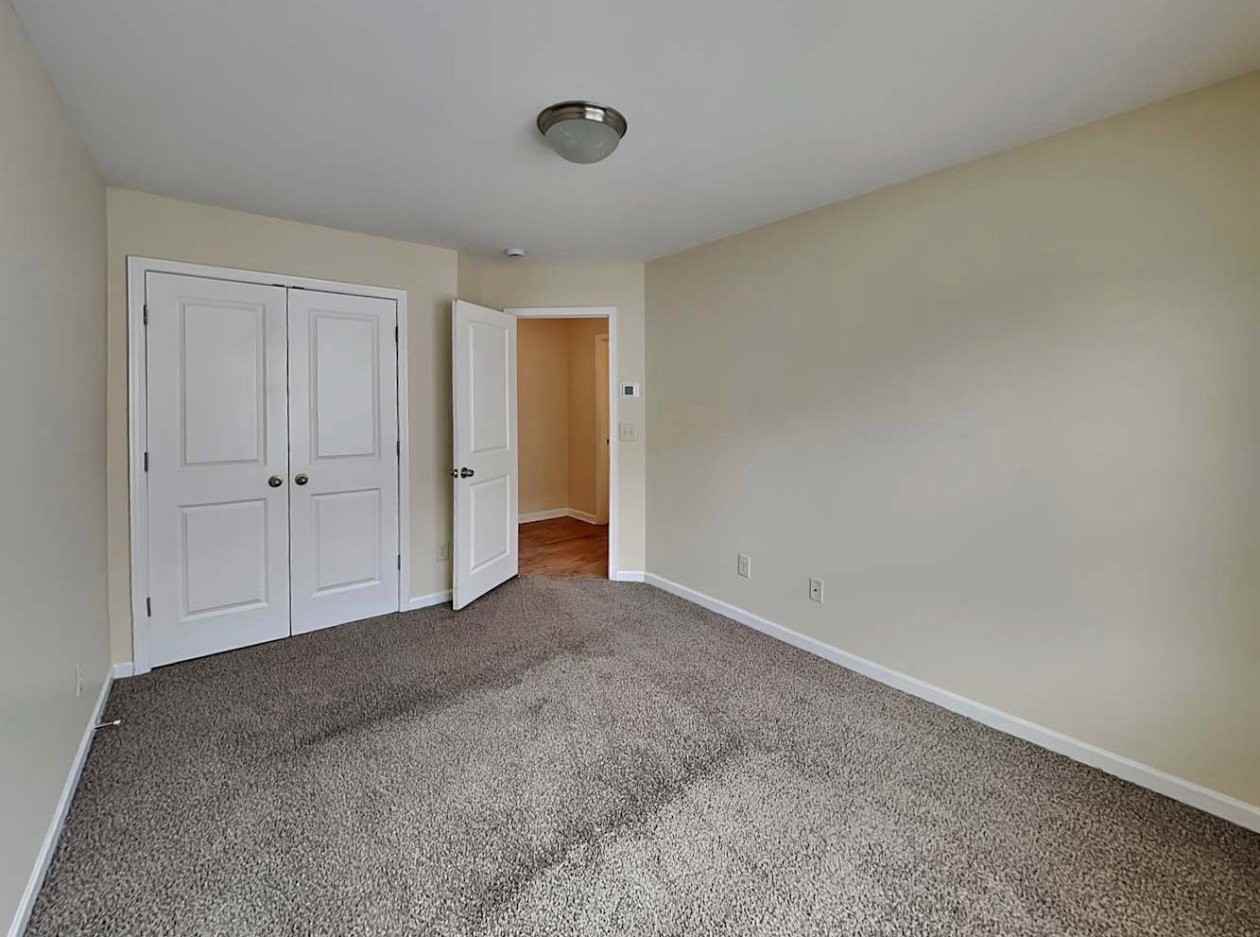 9120 Brookbend Dr - Photo 7 of 12