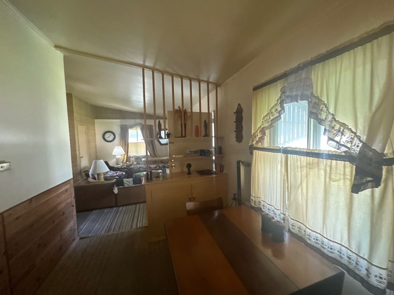 1323 Cedar St - Photo 6 of 17