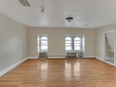 408 W Chelten Ave #3F - Photo 5 of 10