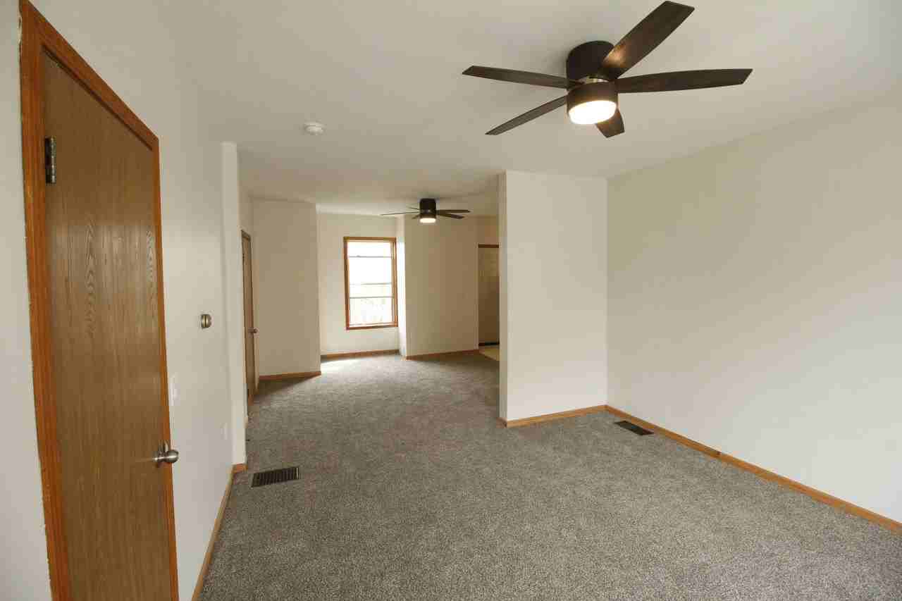 126 1st St #3 - Photo 4 of 9