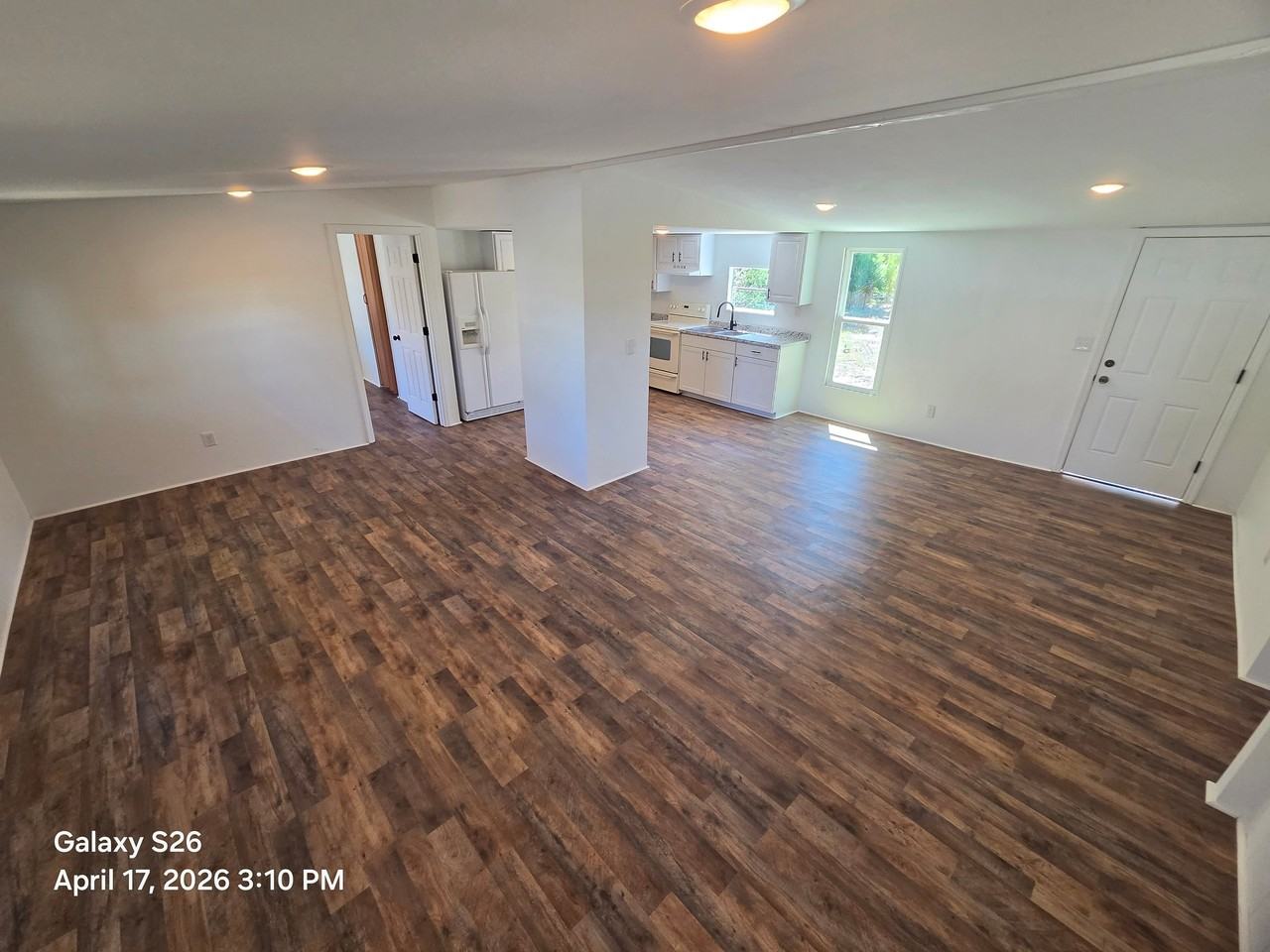4180 Royal Palm Ave - Photo 3 of 14