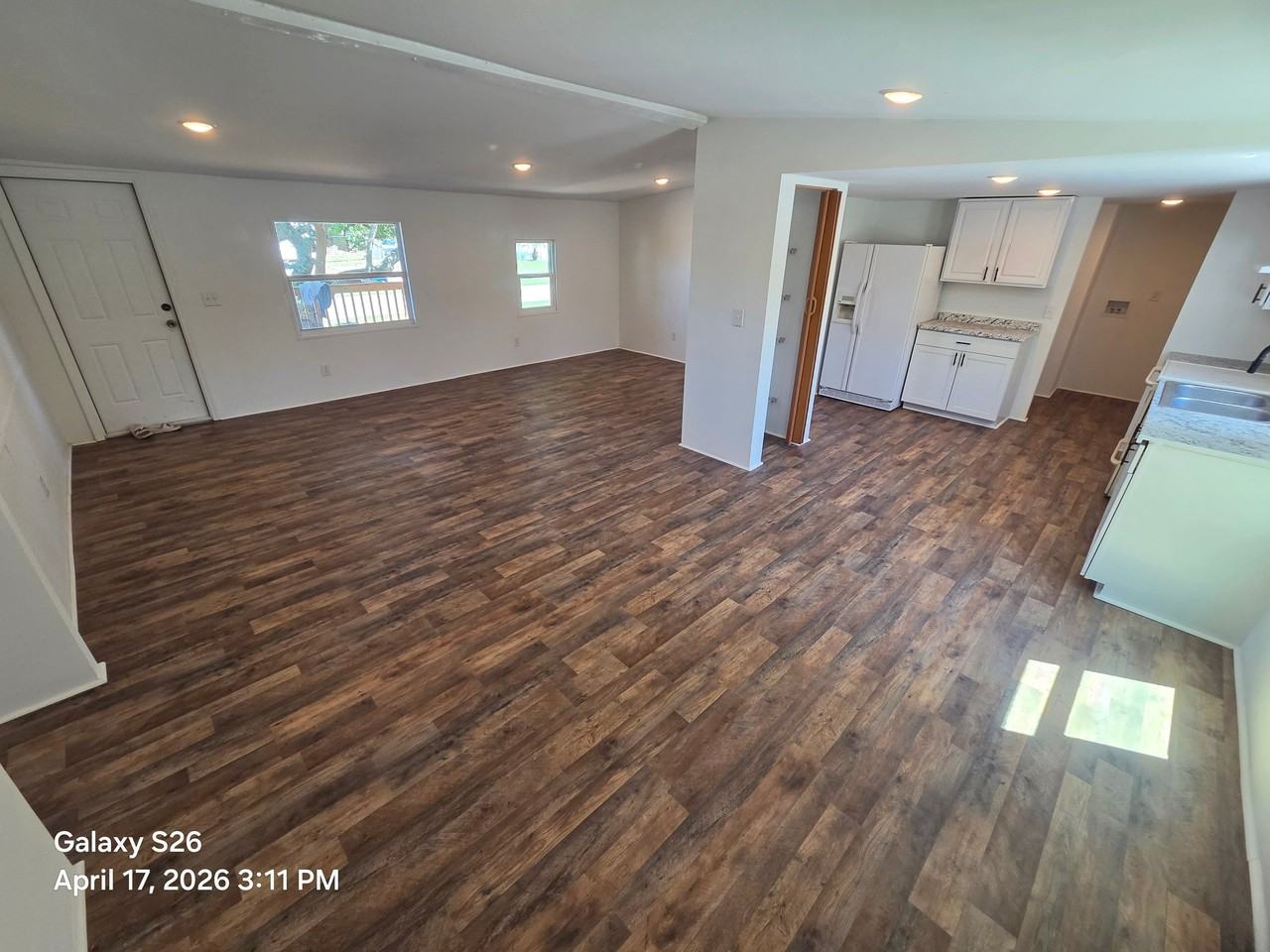 4180 Royal Palm Ave - Photo 6 of 14