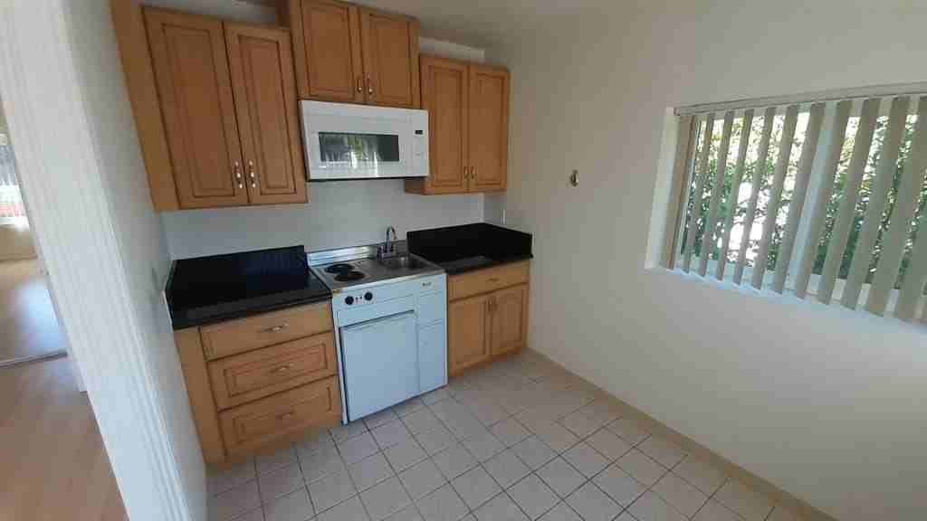 5929 Laurel Canyon Blvd #16 - Photo 5 of 14