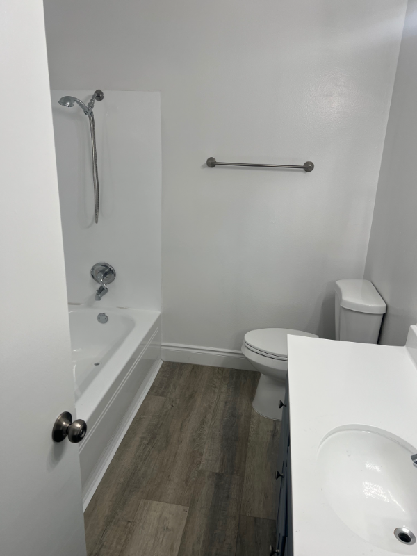 750 W Bonita Ave #22 - Photo 2 of 9
