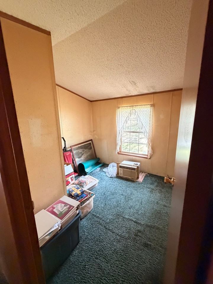 4671 Old Rte #609 - Photo 3 of 13