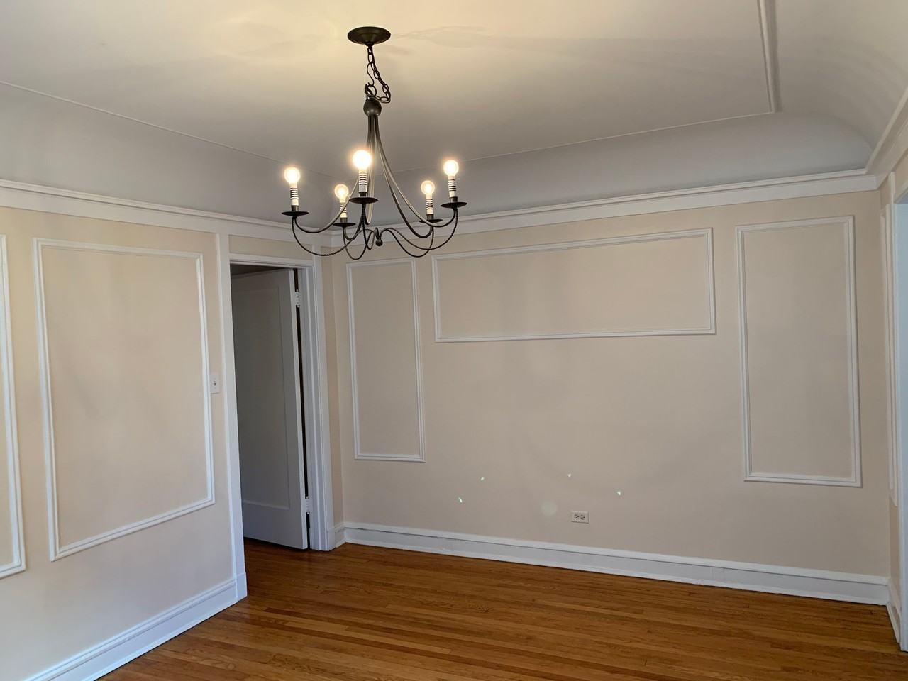 1468 W Winnemac Ave #1E - Photo 7 of 18