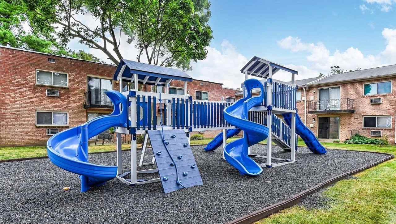 333 North Ave - Photo 6 of 20