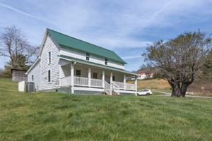 featured image of 143 Bertie Ln