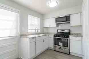 124 Yorke St #A1 - Photo 1 of 1