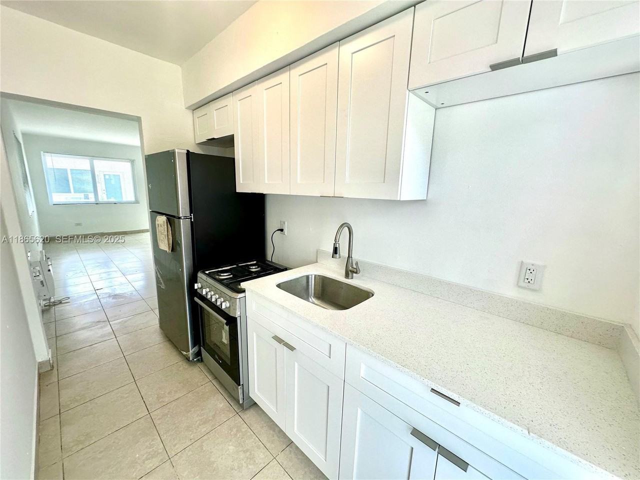 800 85th St #810 - Photo 3 of 17