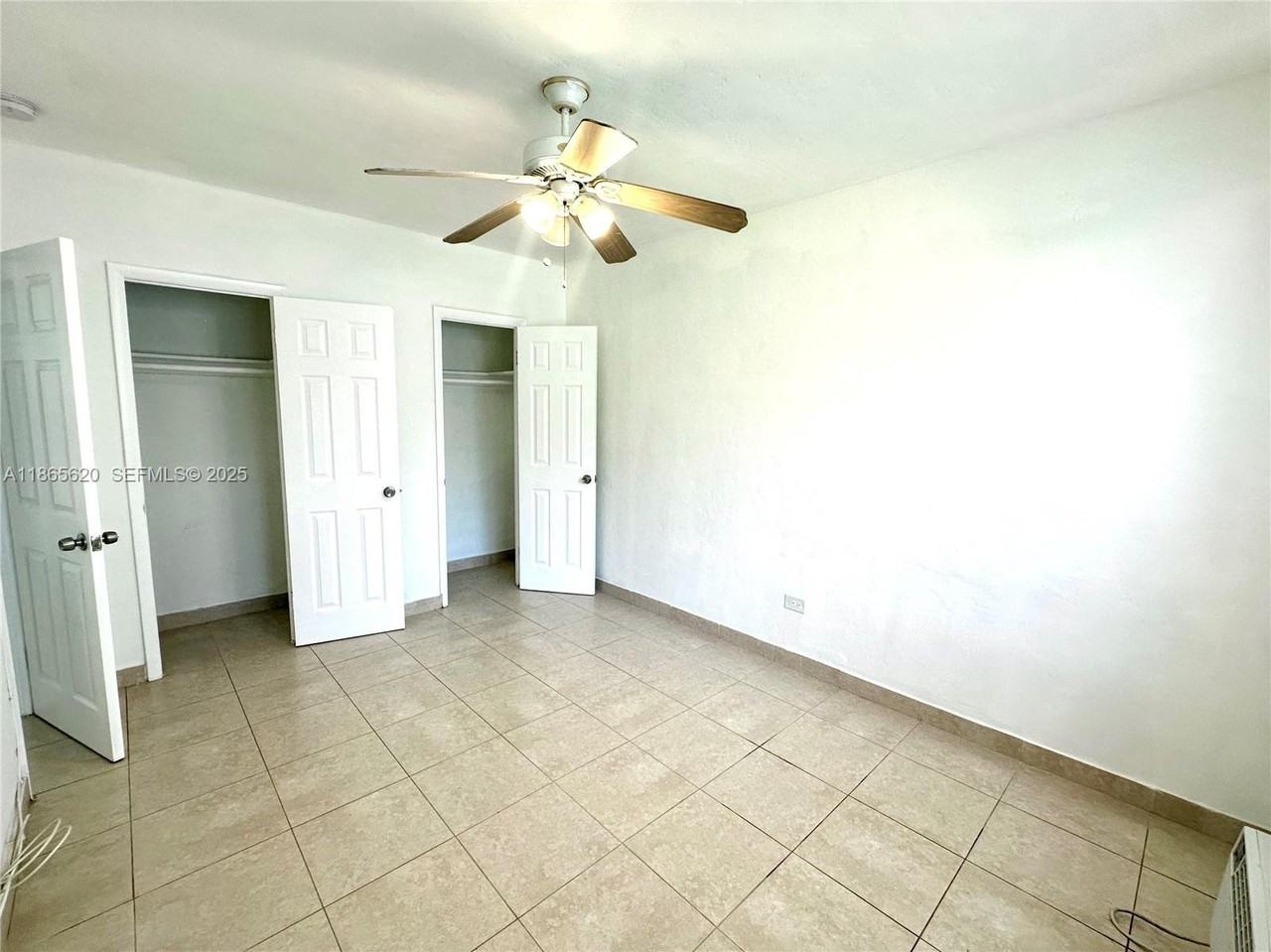 800 85th St #810 - Photo 5 of 17