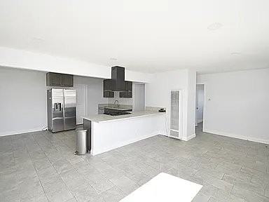 824 Arcadia Pl - Photo 6 of 20