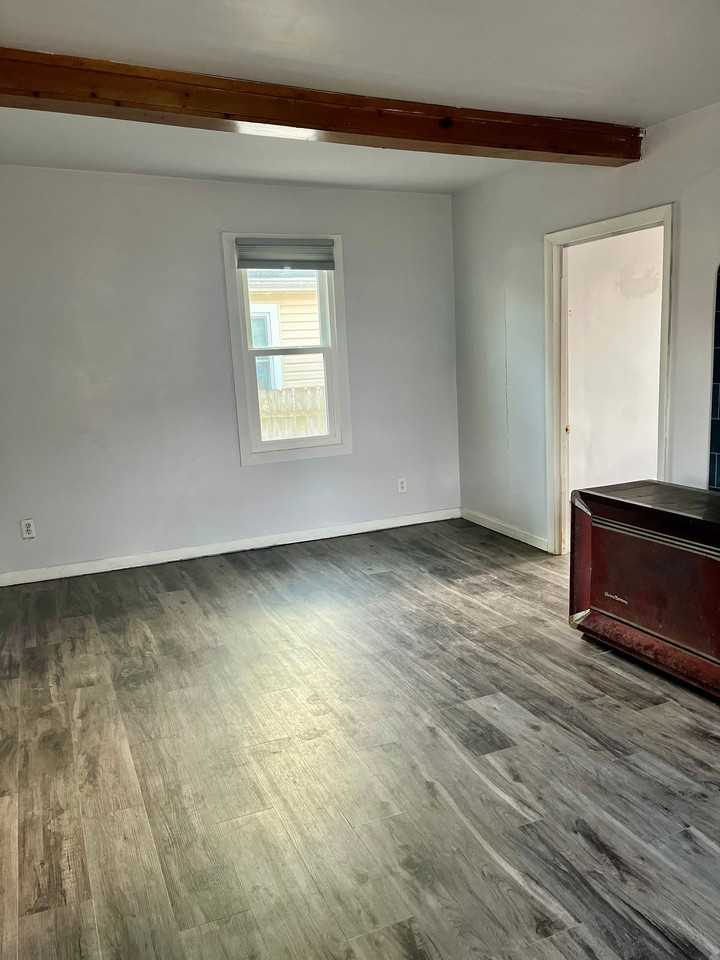 510 Walnut St - Photo 3 of 11