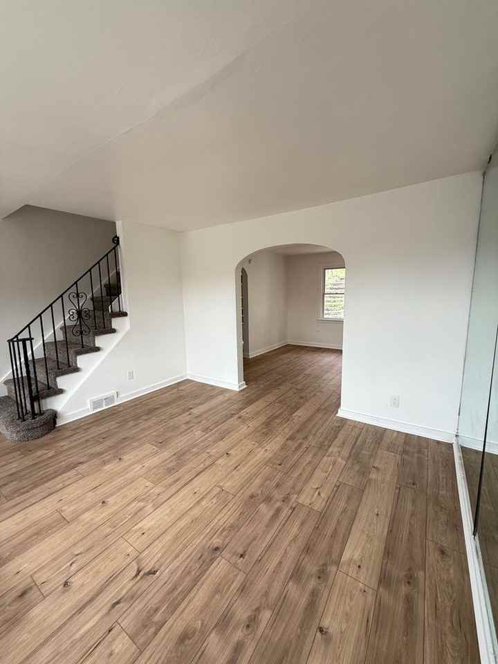 2219 Manor Ave - Photo 2 of 21