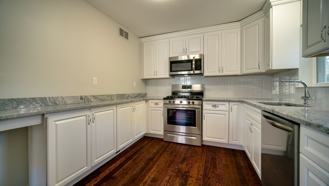 185 Willow St - Photo 1 of 1