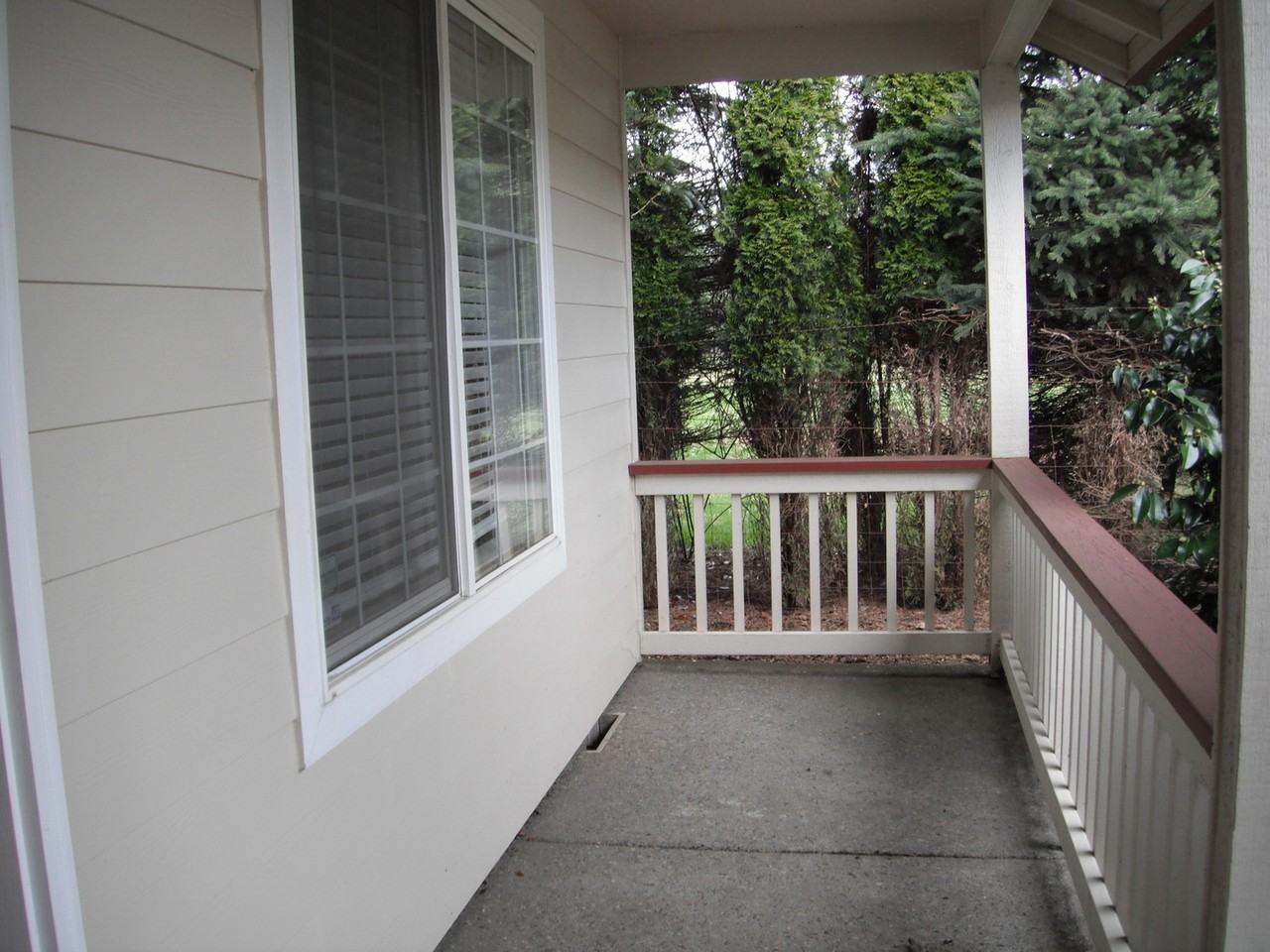 3200 Ne 169th Ave - Photo 2 of 15