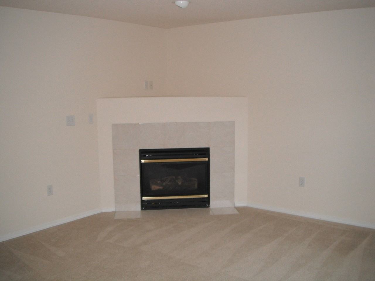 3200 Ne 169th Ave - Photo 3 of 15