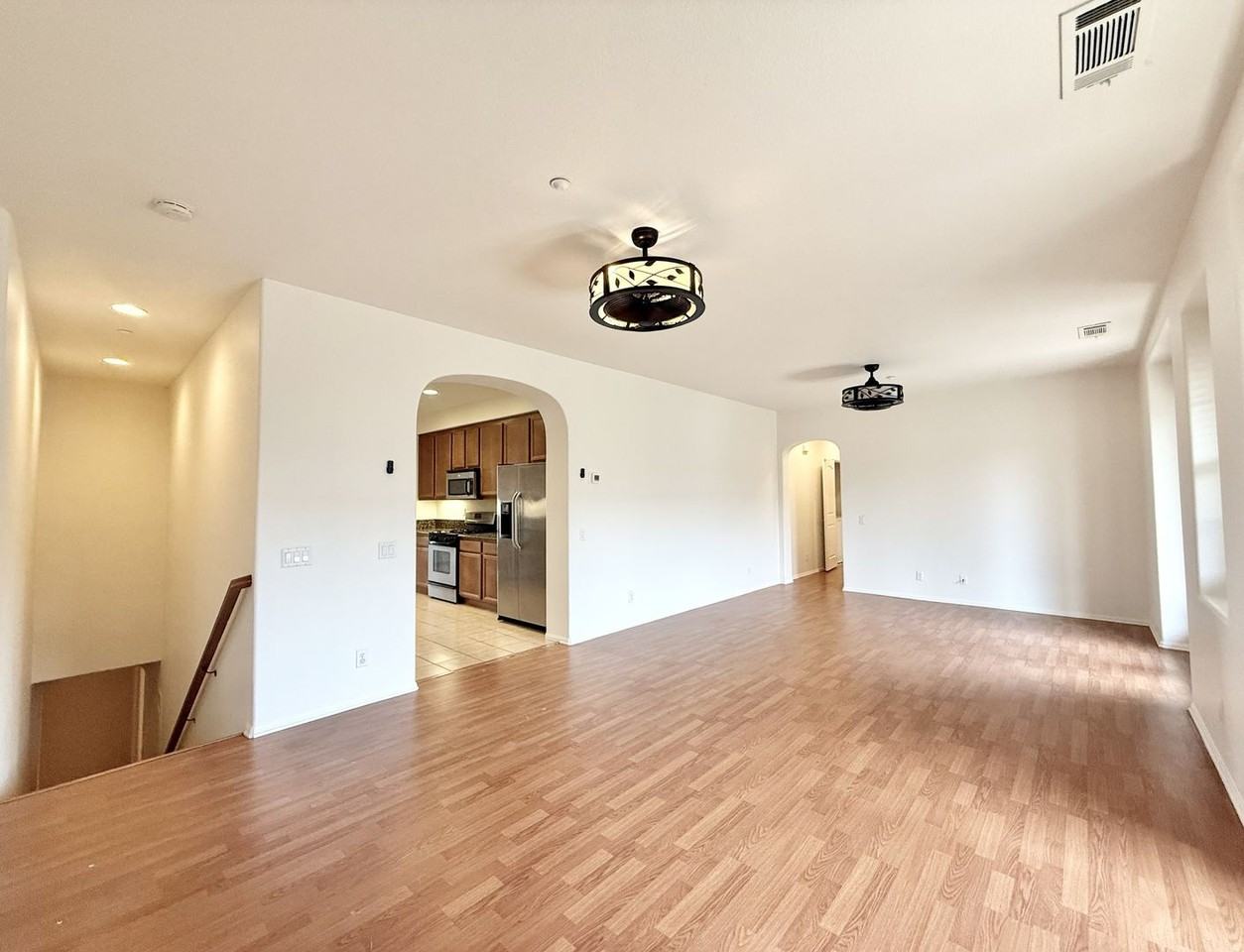 106 Paseo Bravo - Photo 3 of 23