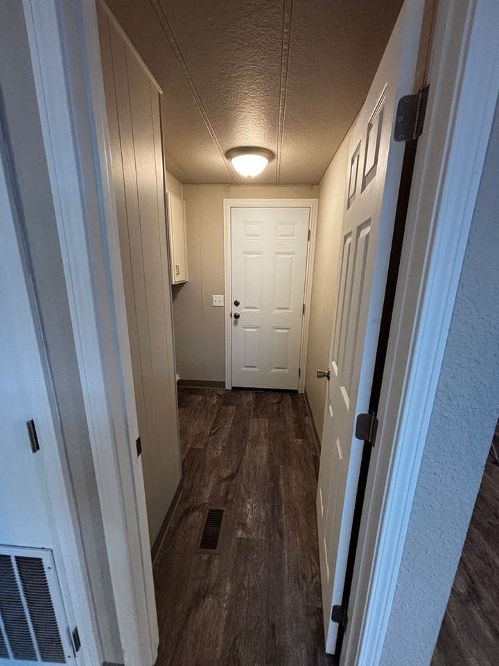 11401 Se 227th Pl - Photo 3 of 8