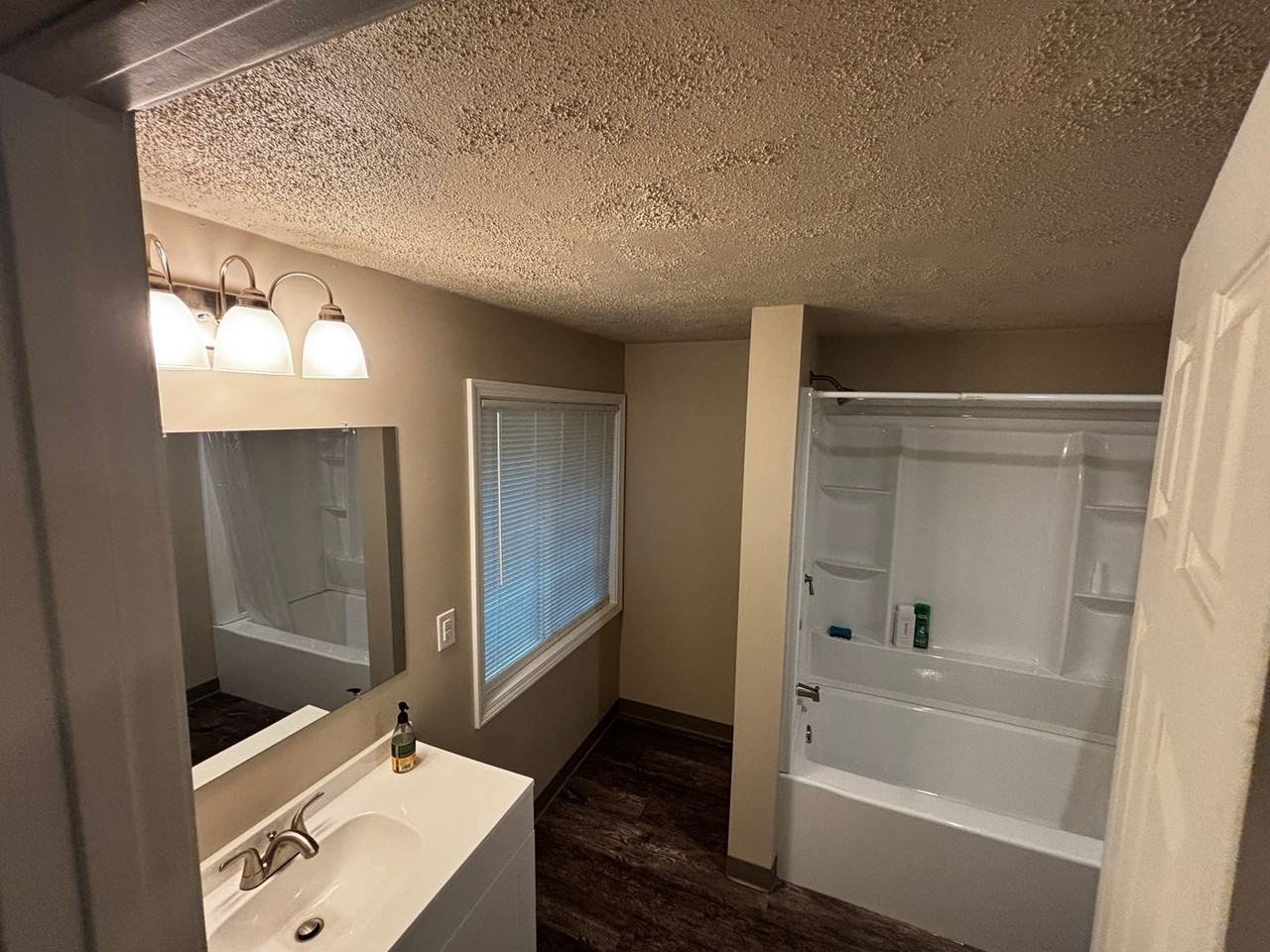 11401 Se 227th Pl - Photo 6 of 8