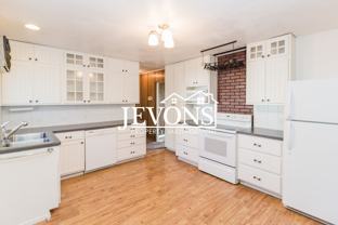 913 N 16th Ave - Photo 1 of 1