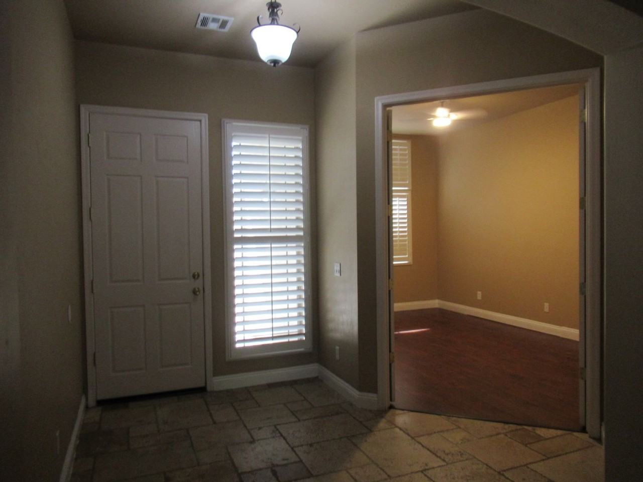 3763 S Atherton Blvd - Photo 2 of 20