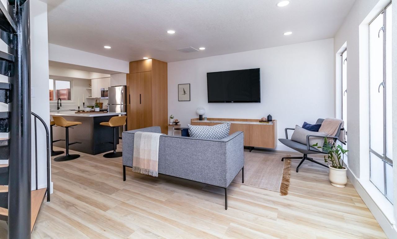 5201 San Juan Ave #C - Photo 3 of 47