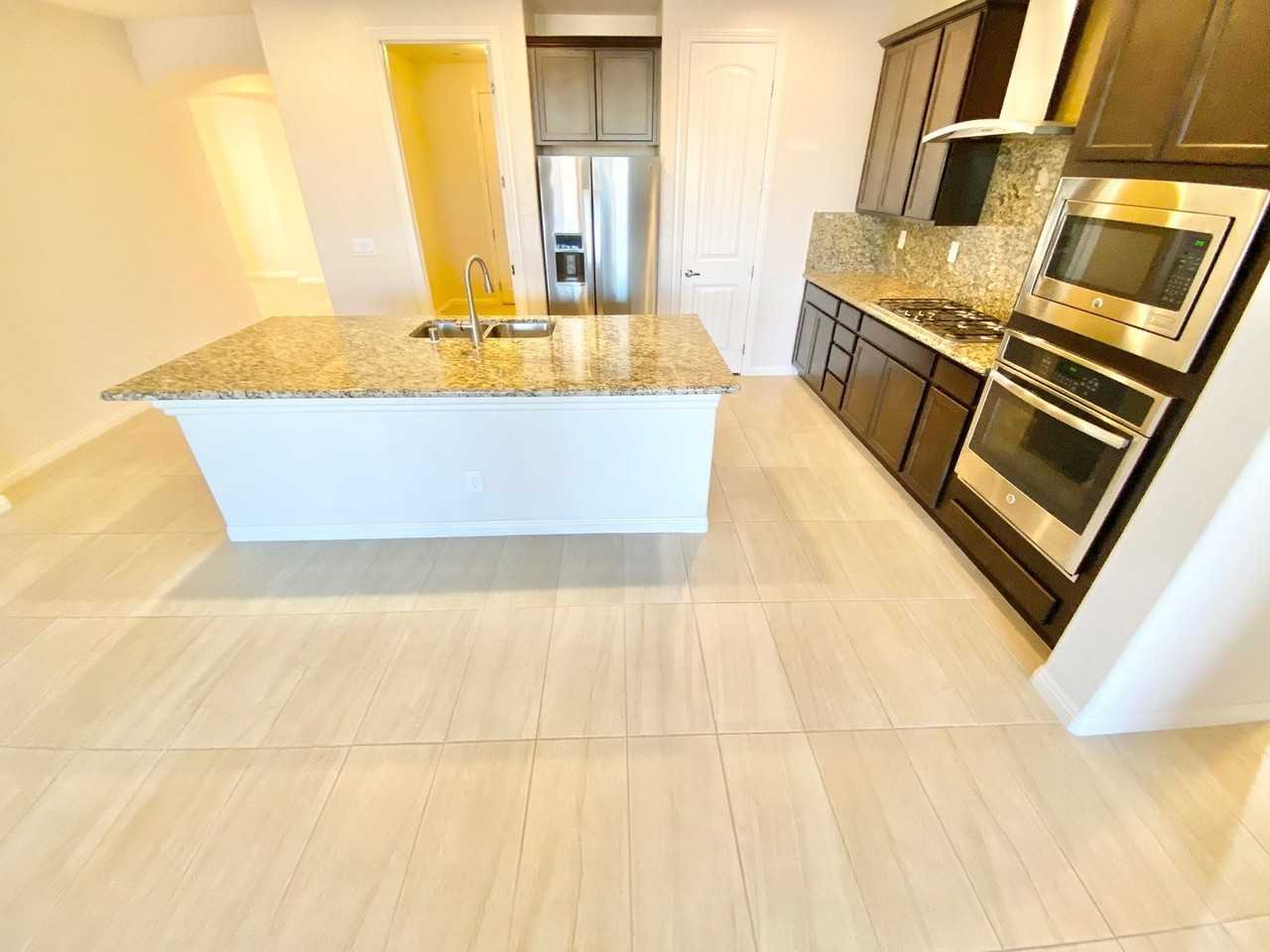 1144 Barby Springs Ave - Photo 3 of 20