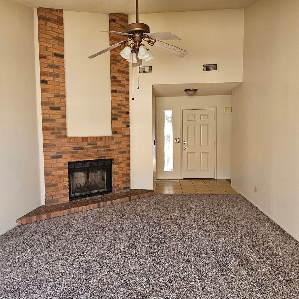 1566 W 13th St - Photo 3 of 21