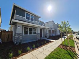 featured image of 118 E Vince St