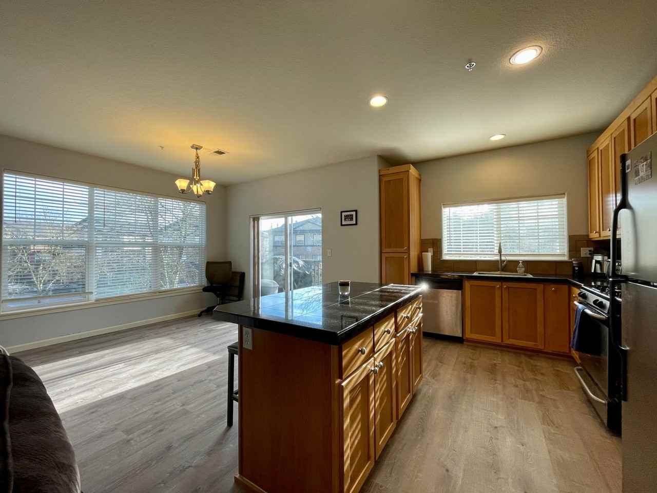 22814 Sw Forest Creek Dr #200 - Photo 6 of 25