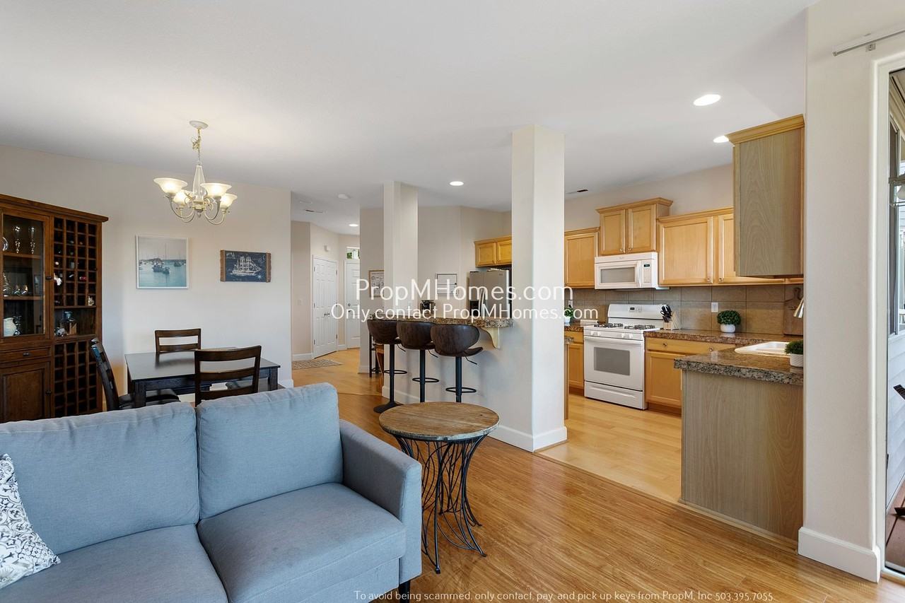 13660 Sw Wrightwood Ct - Photo 6 of 34