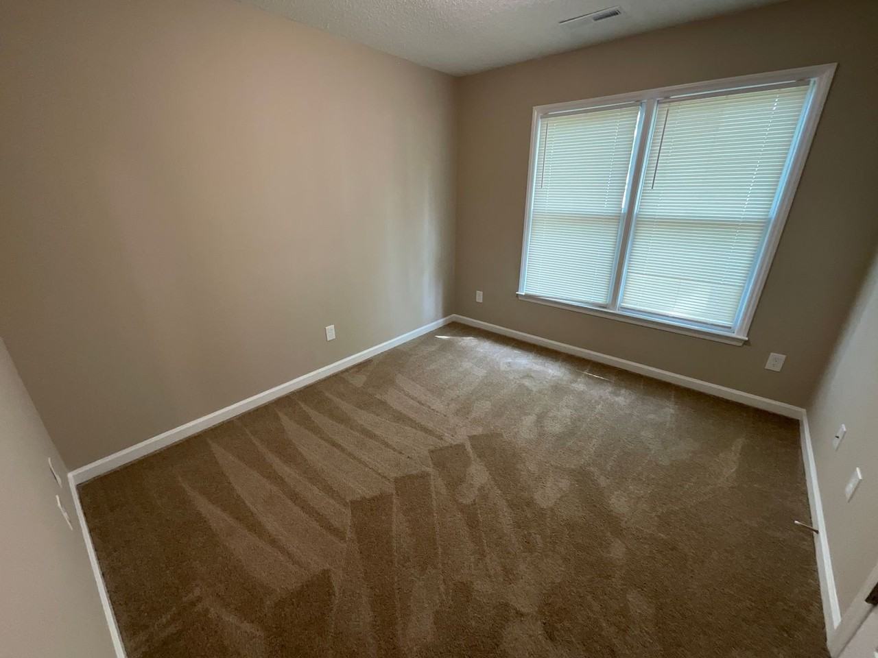 2553 Old Mill Rd - Photo 5 of 21