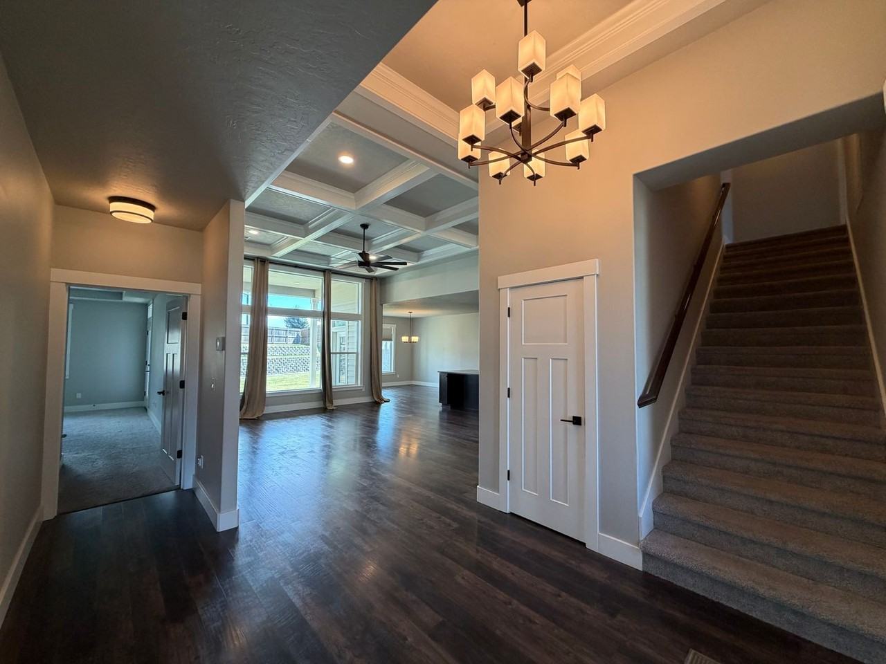 189 Mata Rd - Photo 3 of 33