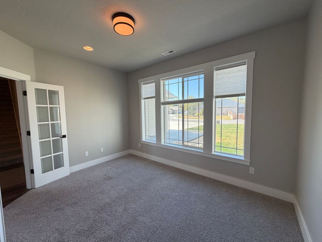 189 Mata Rd - Photo 4 of 33