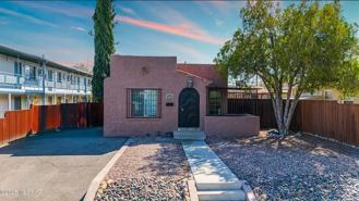 938 E 8th St - Photo 1 of 1