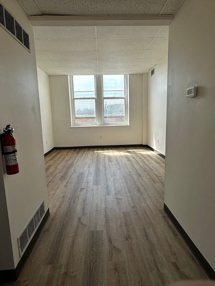 235 E Lincoln Hwy - Photo 6 of 6