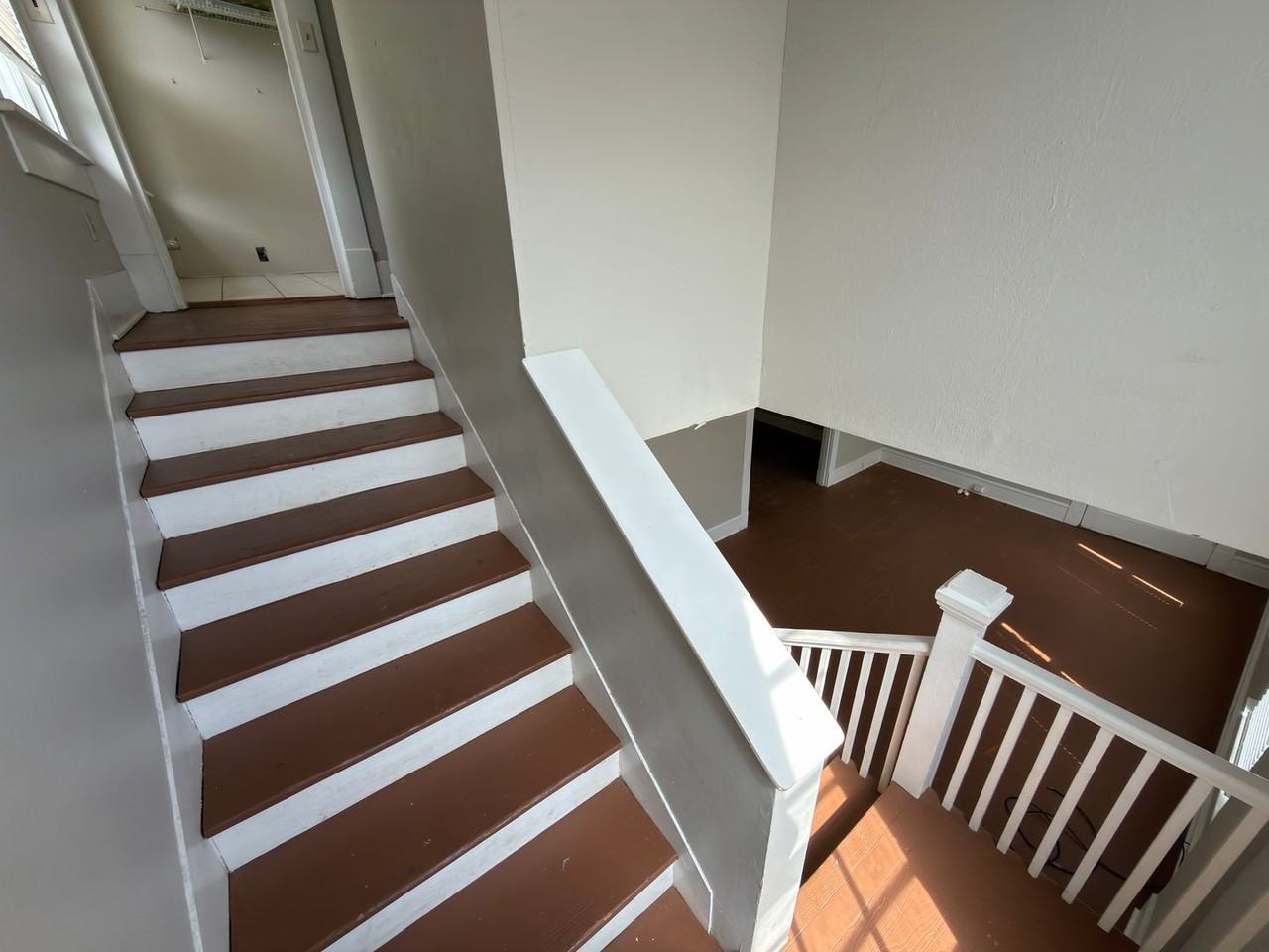 315 Dalzell St - Photo 6 of 16