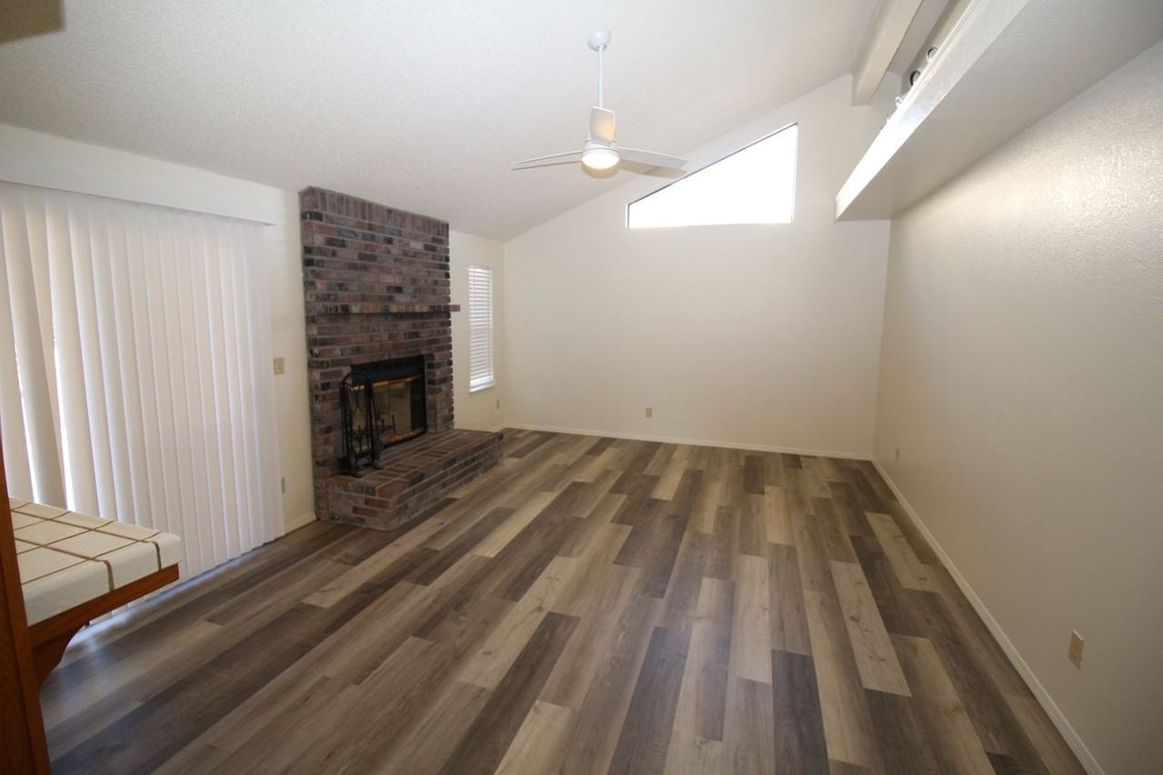 5110 W Kadota Ave - Photo 5 of 20